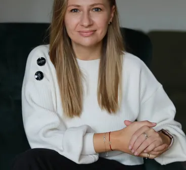 Doradca kariery w Biurze Karier i Absolwentów WZ UW